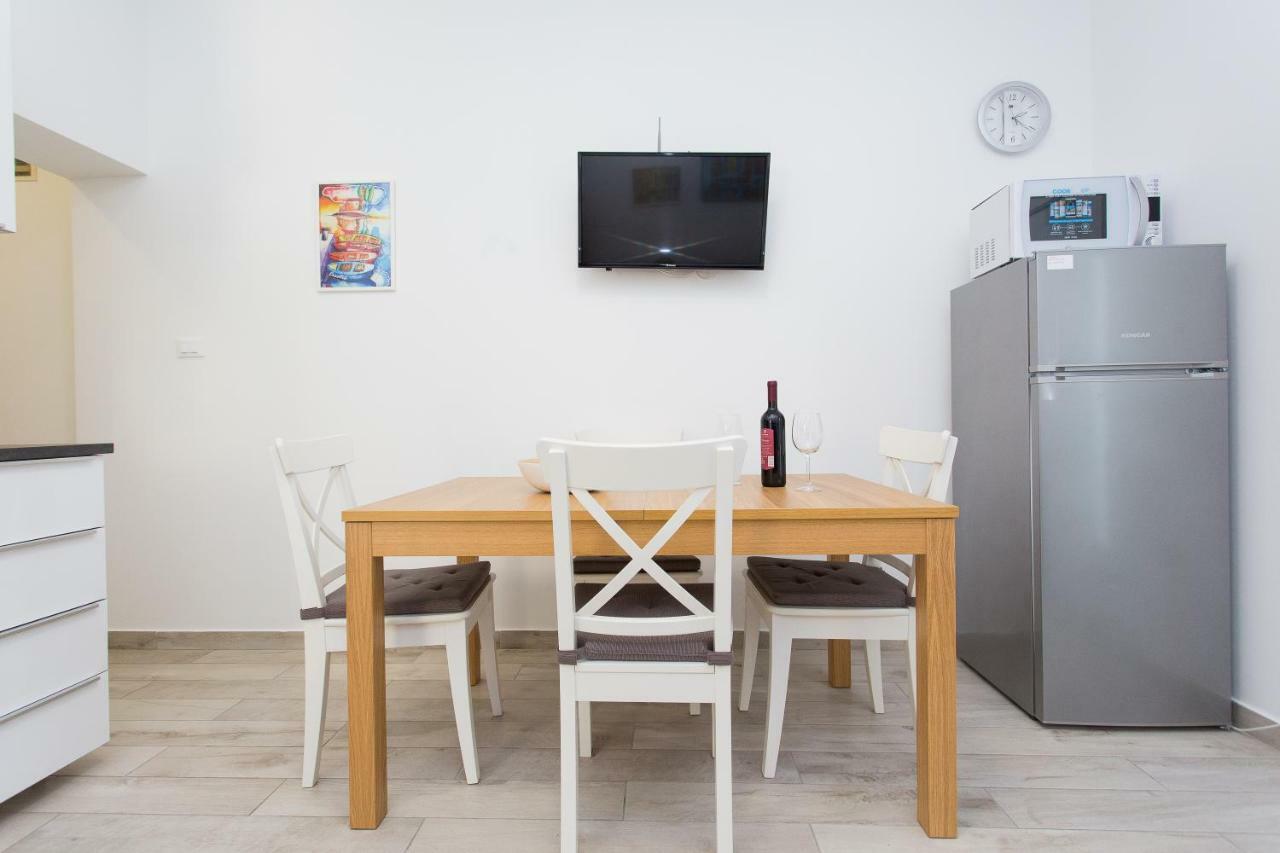 Apartments Pinery Makarska Dış mekan fotoğraf
