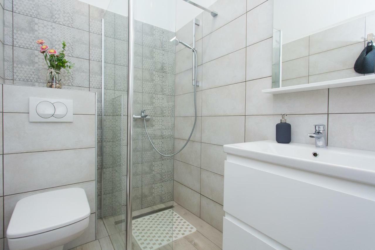 Apartments Pinery Makarska Dış mekan fotoğraf
