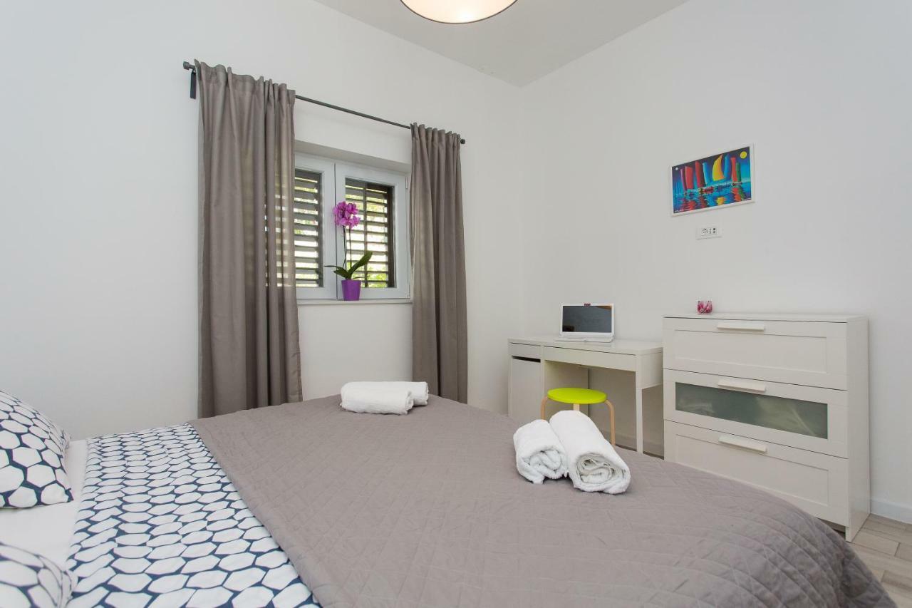Apartments Pinery Makarska Dış mekan fotoğraf