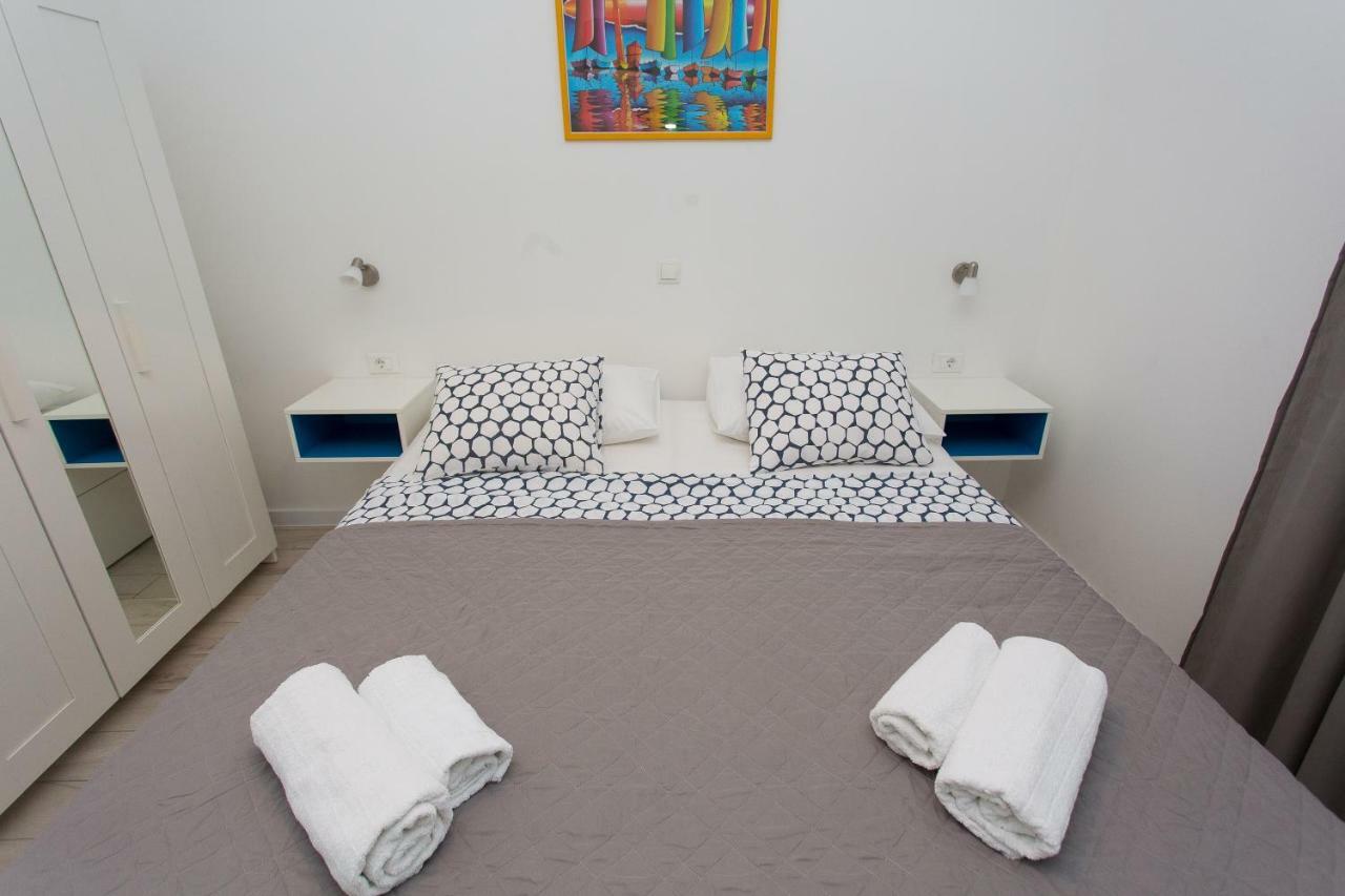 Apartments Pinery Makarska Dış mekan fotoğraf