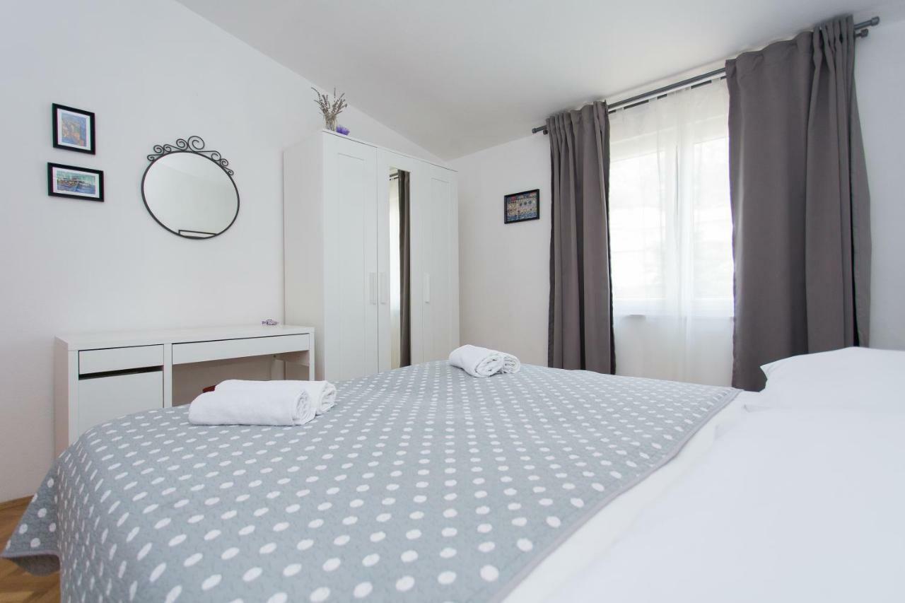 Apartments Pinery Makarska Dış mekan fotoğraf