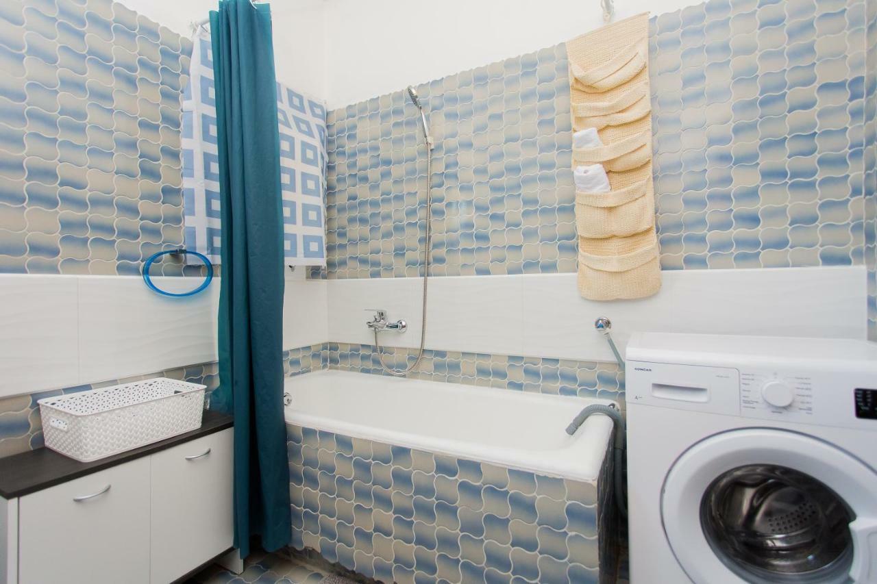 Apartments Pinery Makarska Dış mekan fotoğraf