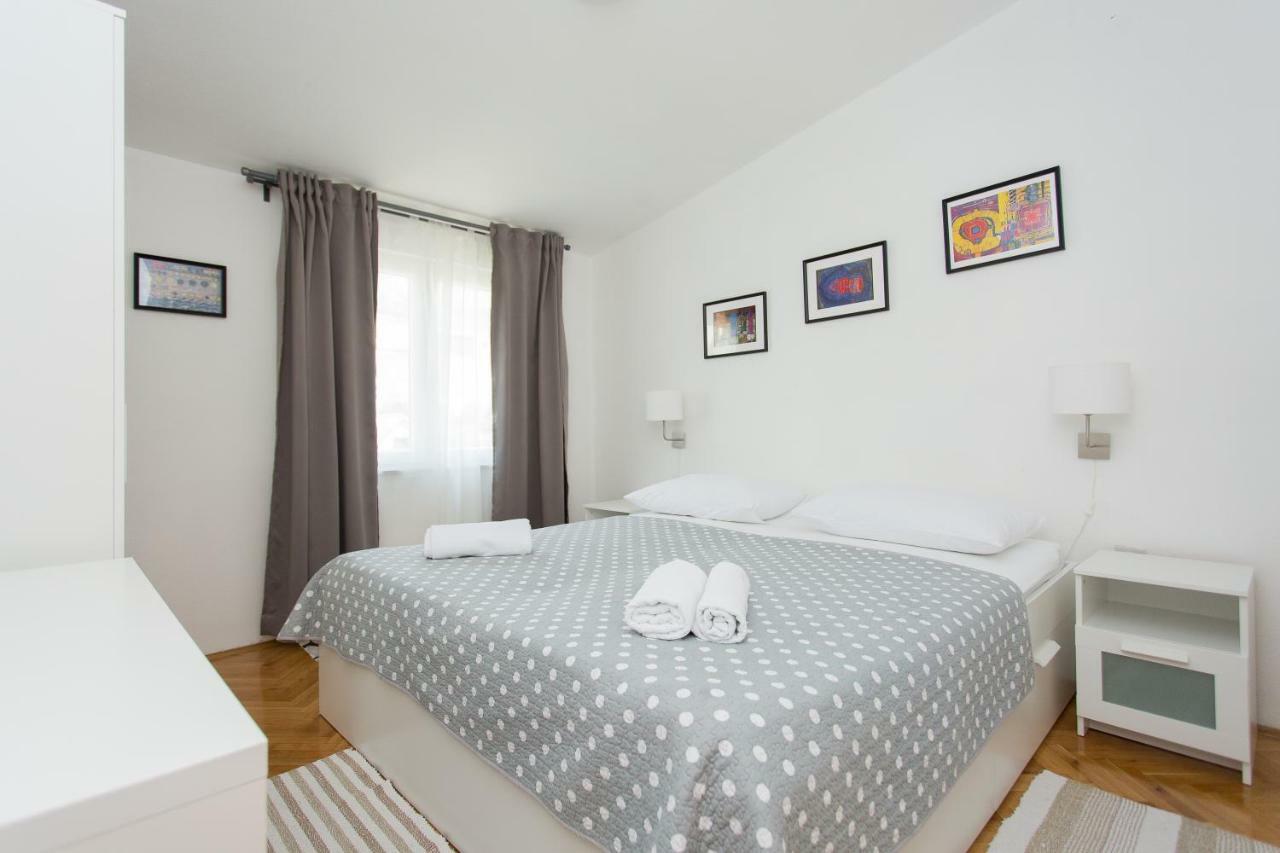 Apartments Pinery Makarska Dış mekan fotoğraf